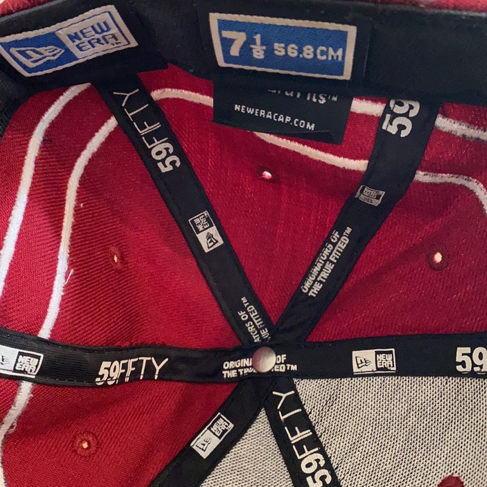 Maroon Hat Starter Pack! - image 4